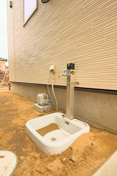 西区小針南　新築戸建