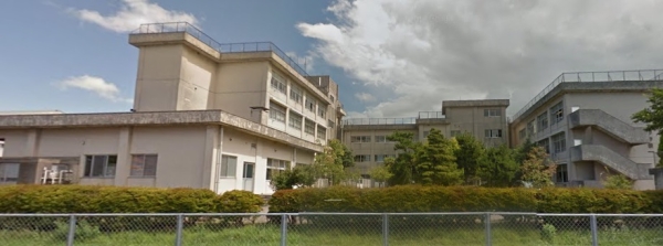 新潟市江南区天野3丁目の中古一戸建て(新潟市立曽野木中学校)