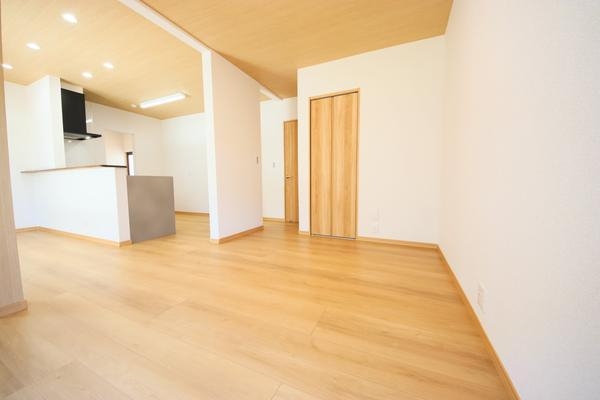 新潟市江南区天野３丁目の中古一戸建て