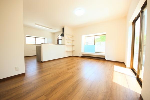 秋葉区中野3丁目　中古戸建