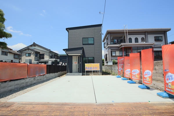 長岡市四郎丸3丁目　新築戸建