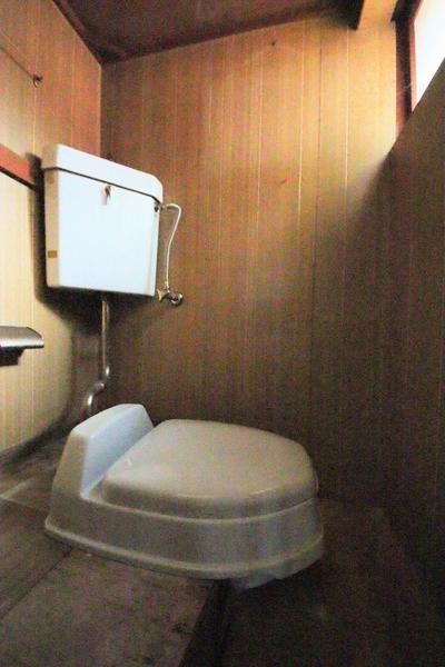 新潟市中央区古町通１３番町の中古一戸建て