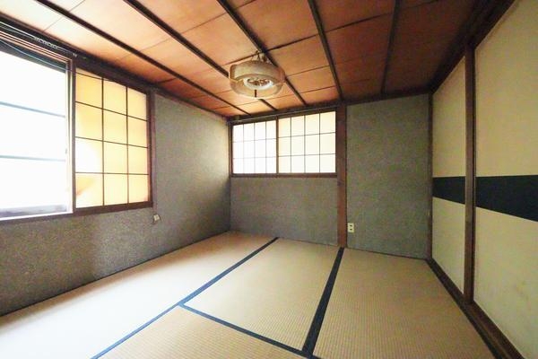 新潟市中央区古町通１３番町の中古一戸建て