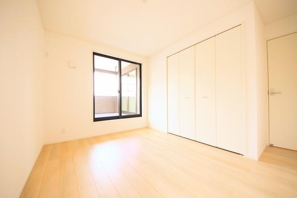 新潟市江南区亀田新明町２丁目の新築一戸建