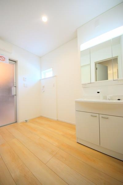 新潟市東区山木戸６丁目の新築一戸建