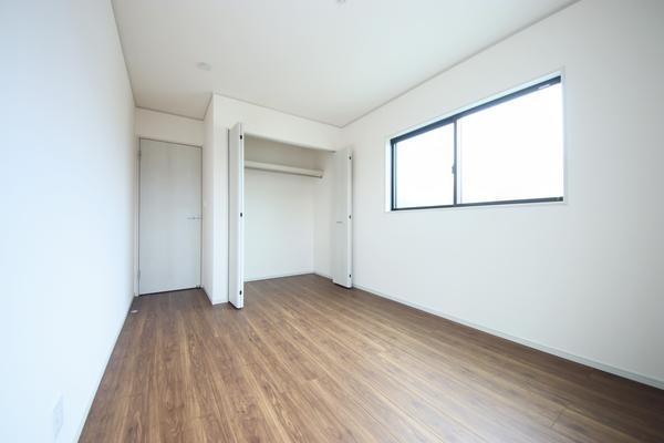 新潟市東区松崎１丁目の新築一戸建
