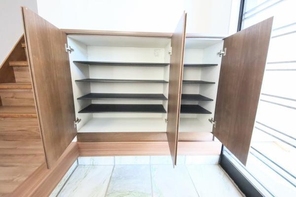 新潟市中央区京王１丁目の中古一戸建て