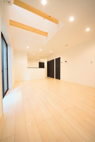 長岡市城岡3丁目　新築戸建