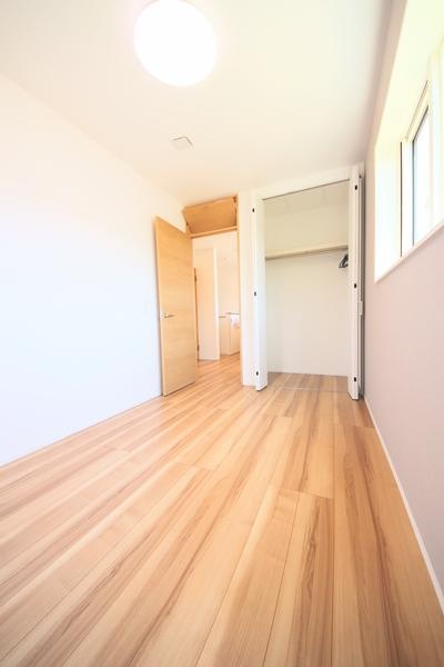燕市杣木　新築戸建