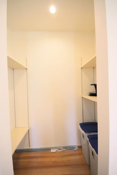 燕市杣木　新築戸建