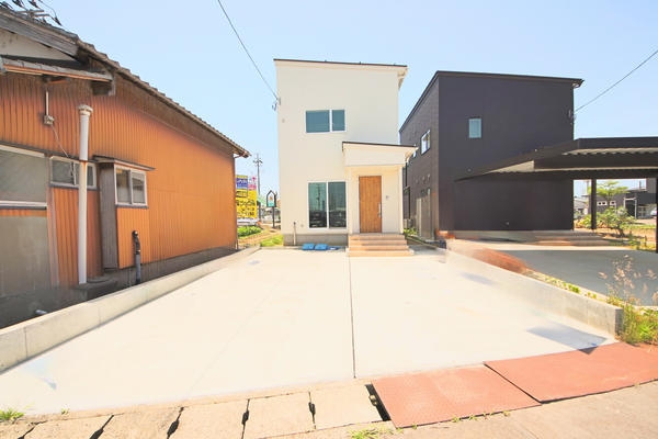 燕市杣木　新築戸建