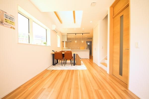 燕市杣木　新築戸建