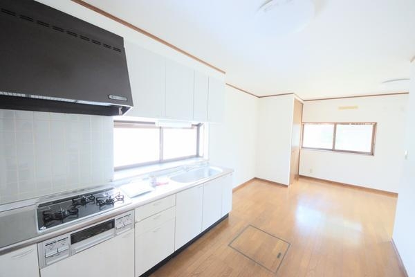 新潟市秋葉区荻島１丁目の中古一戸建て