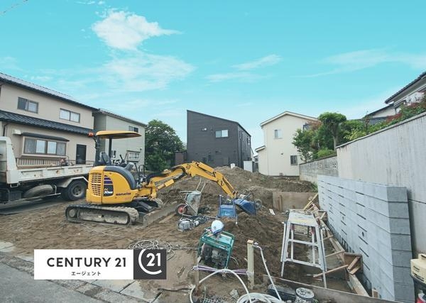 東区白銀第5　2号棟　全2棟