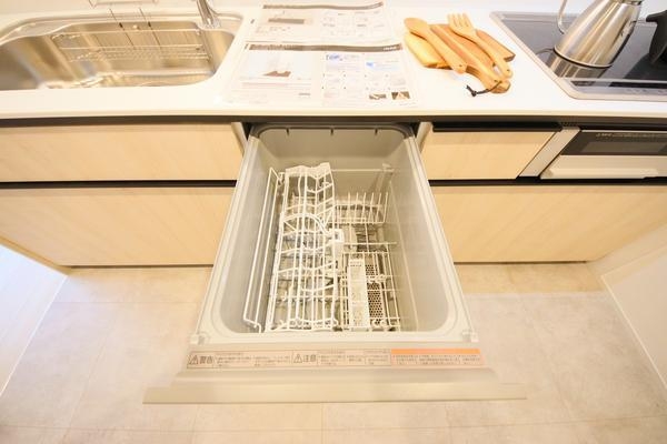 東区粟山2丁目　新築戸建