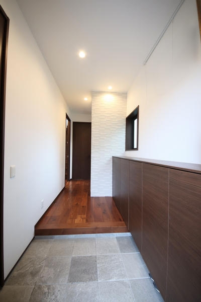 新潟市西区松美台の中古一戸建て