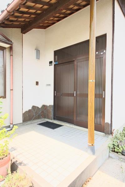 新潟市西区五十嵐３の町西の中古一戸建て