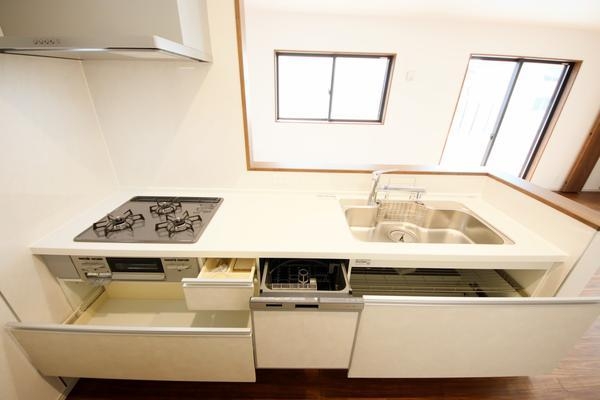 燕市杉柳の新築一戸建