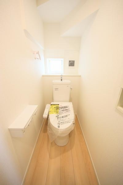 新潟市東区白銀２丁目の新築一戸建