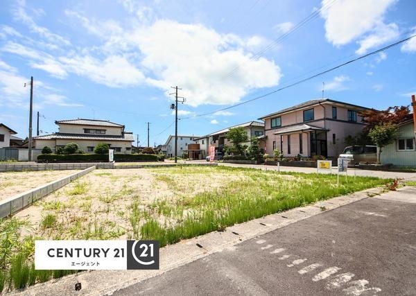 新発田市諏訪町３丁目の新築一戸建