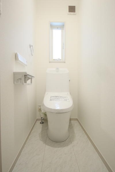 新発田市諏訪町３丁目の新築一戸建