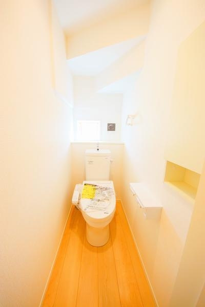 新潟市東区石山６丁目の新築一戸建