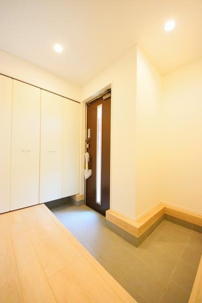 新潟市東区石山６丁目の新築一戸建