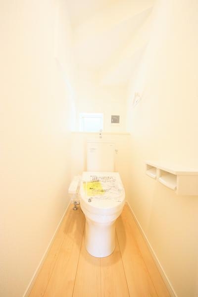 新潟市東区石山６丁目の新築一戸建