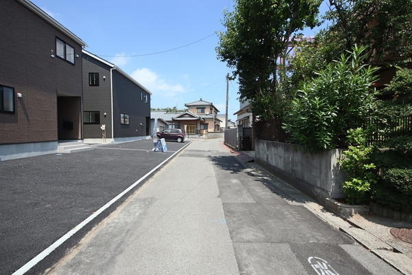 新潟市東区石山６丁目の新築一戸建