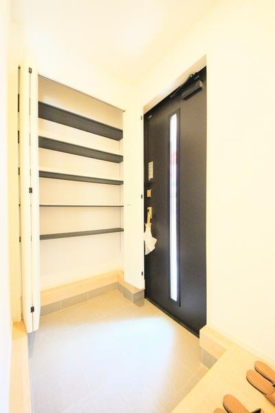 新潟市東区石山６丁目の新築一戸建