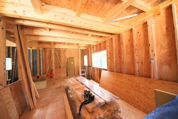 新潟市西区上新栄町２丁目の新築一戸建