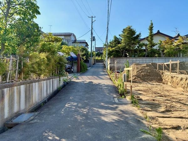 新潟市西区寺尾上３丁目の新築一戸建