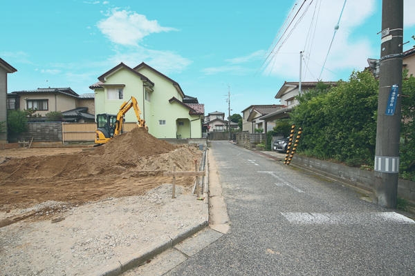 新潟市西区五十嵐中島５丁目の新築一戸建