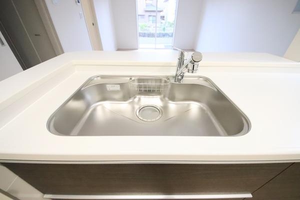 新潟市西区五十嵐中島５丁目の新築一戸建