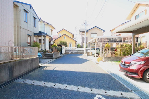 新潟市西区上新栄町３丁目の中古一戸建て
