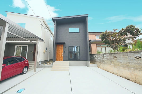 東区江南6丁目　B棟　新築戸建