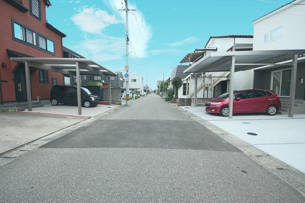 東区江南6丁目　B棟　新築戸建