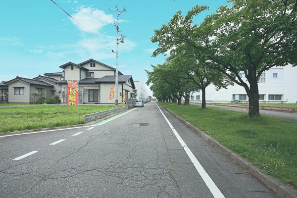 新発田市新富町１丁目の新築一戸建