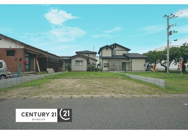 新発田市新富町１丁目の新築一戸建