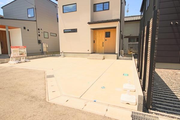 新潟市中央区美の里の中古一戸建て