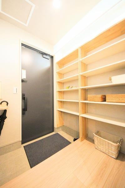 新潟市西区小針西２丁目の新築一戸建