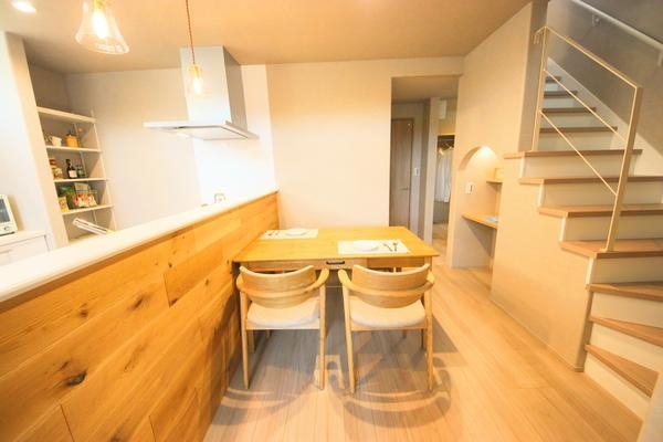 新潟市西区小針西２丁目の新築一戸建