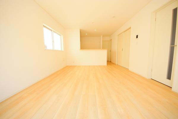 新潟市西区浦山４丁目の新築一戸建
