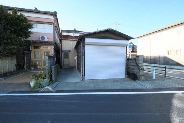新潟市西区大野町の中古一戸建て