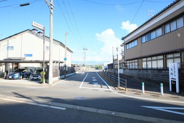 新潟市西区大野町の中古一戸建て