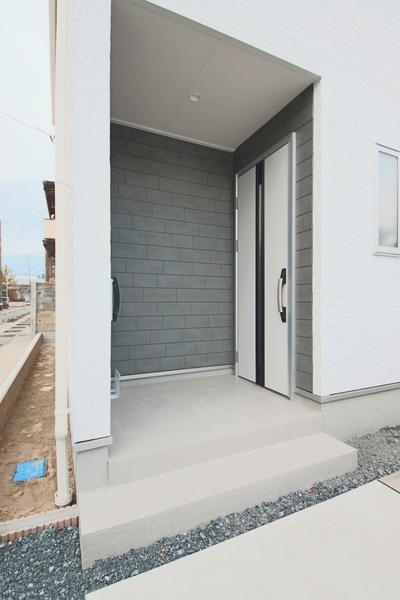 新潟市西区寺尾東２丁目の新築一戸建