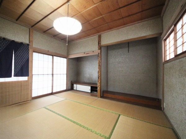 新潟市西区寺尾台３丁目の中古一戸建て