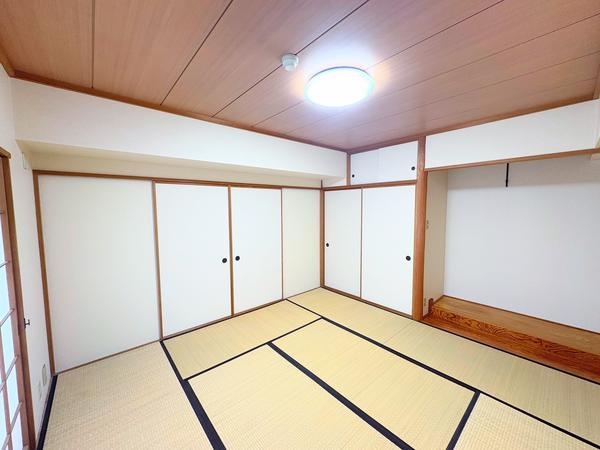 ホワイトプラザ西堀