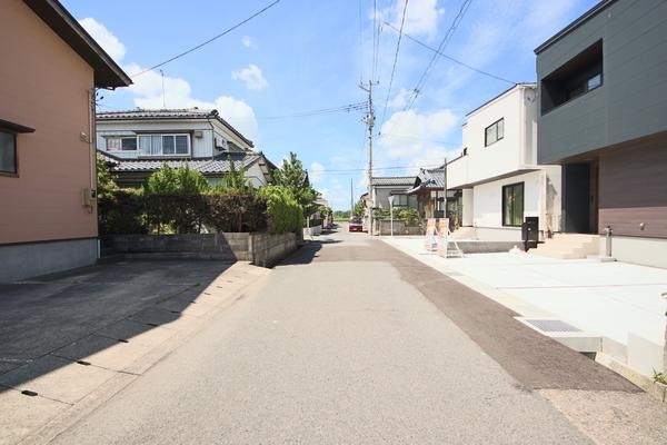 秋葉区吉岡町　B棟　イシカワ施工