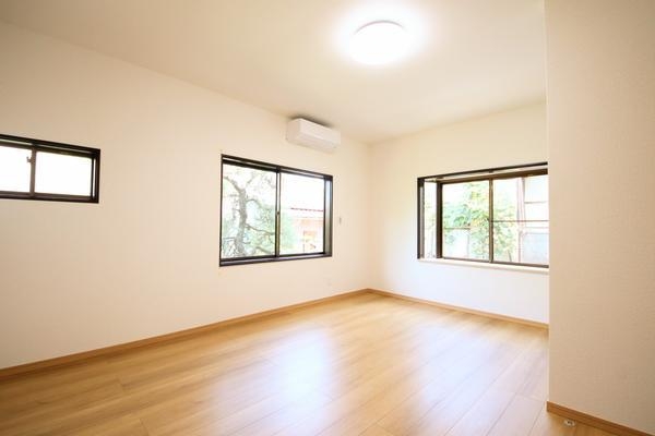 新潟市秋葉区草水町１丁目の中古一戸建て